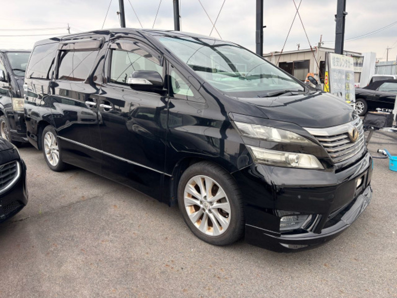 VELLFIRE-1
