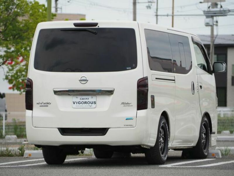 NV350 CARAVAN
