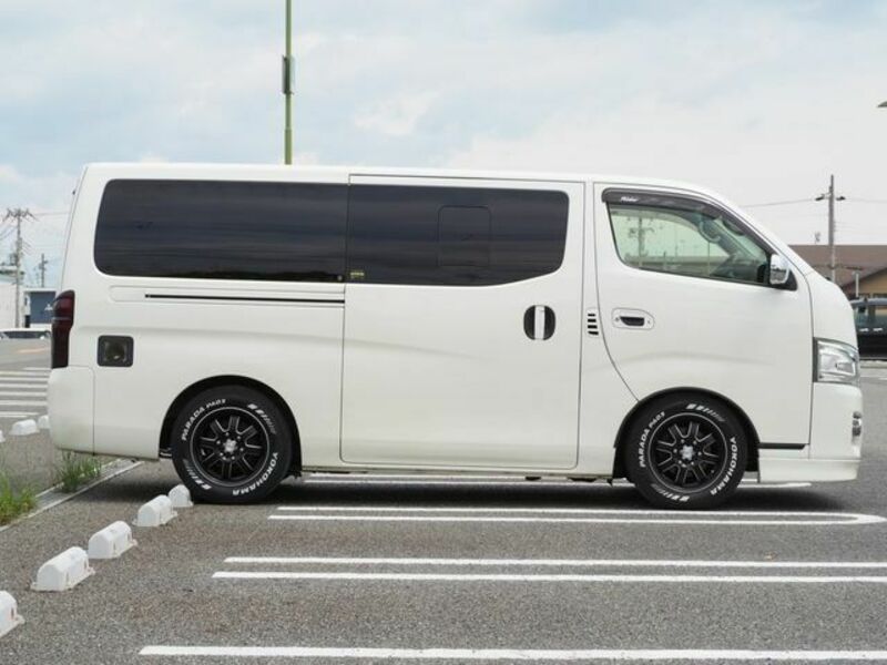 NV350 CARAVAN