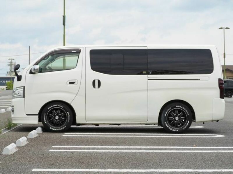 NV350 CARAVAN