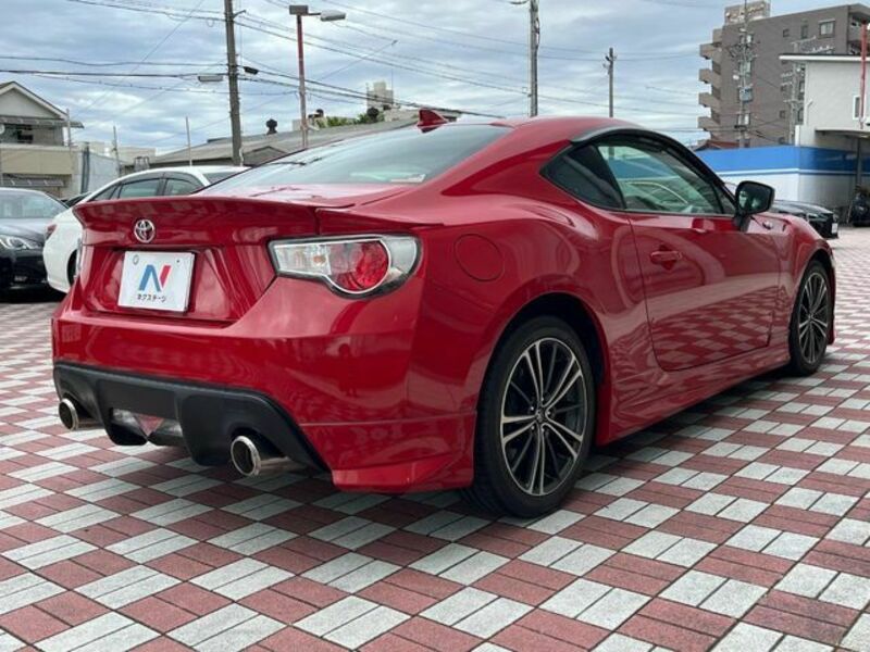86