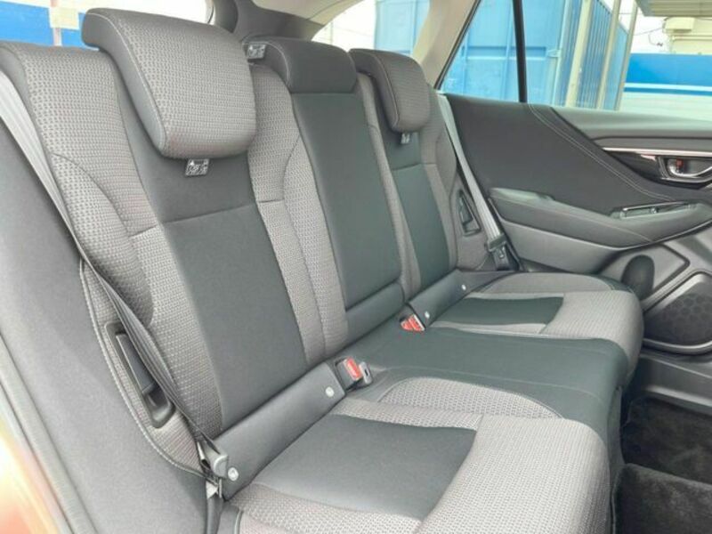 LEGACY OUTBACK