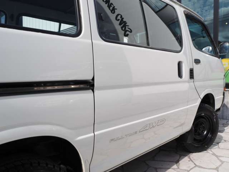 HIACE VAN