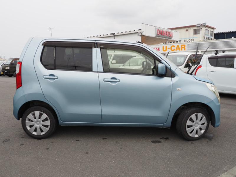 WAGON R-6