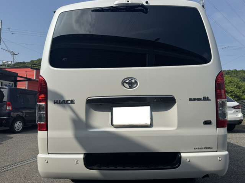 HIACE VAN