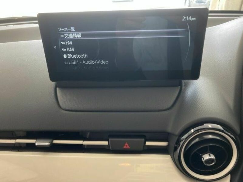 MAZDA2