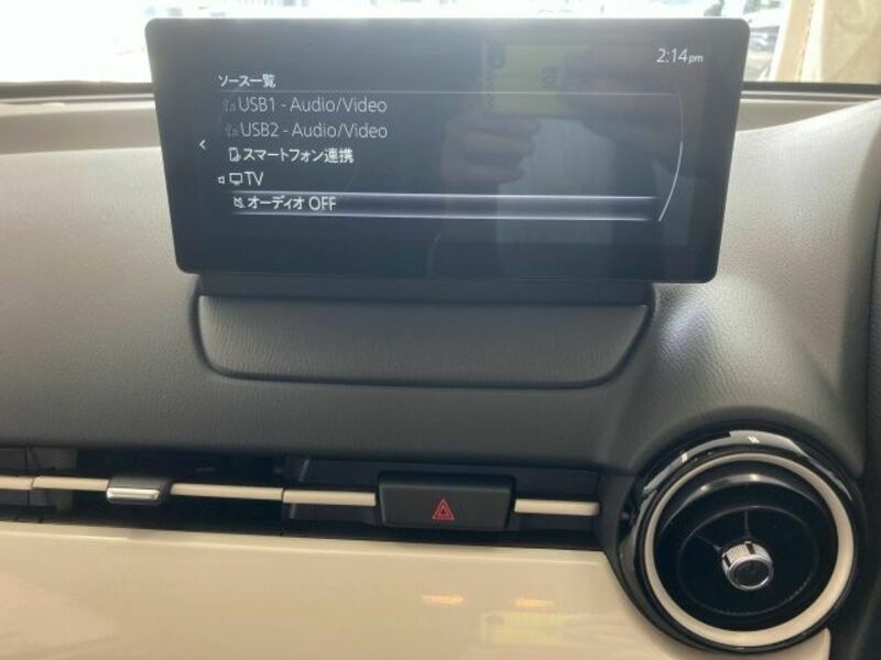 MAZDA2