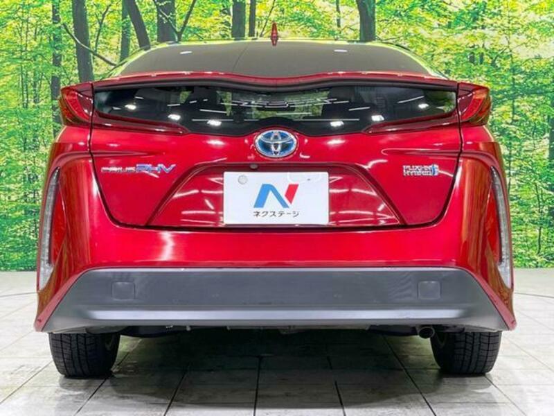 PRIUS PHV
