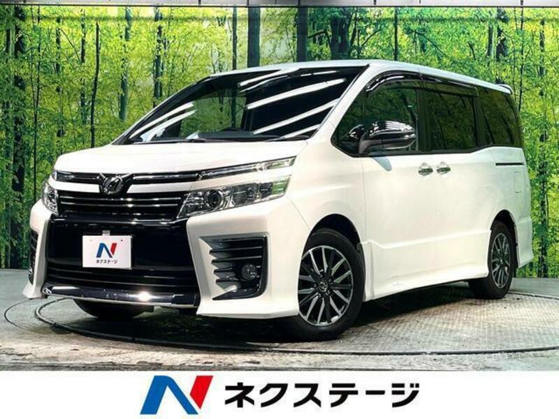 TOYOTA　VOXY