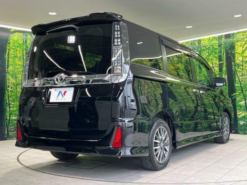 VOXY-16