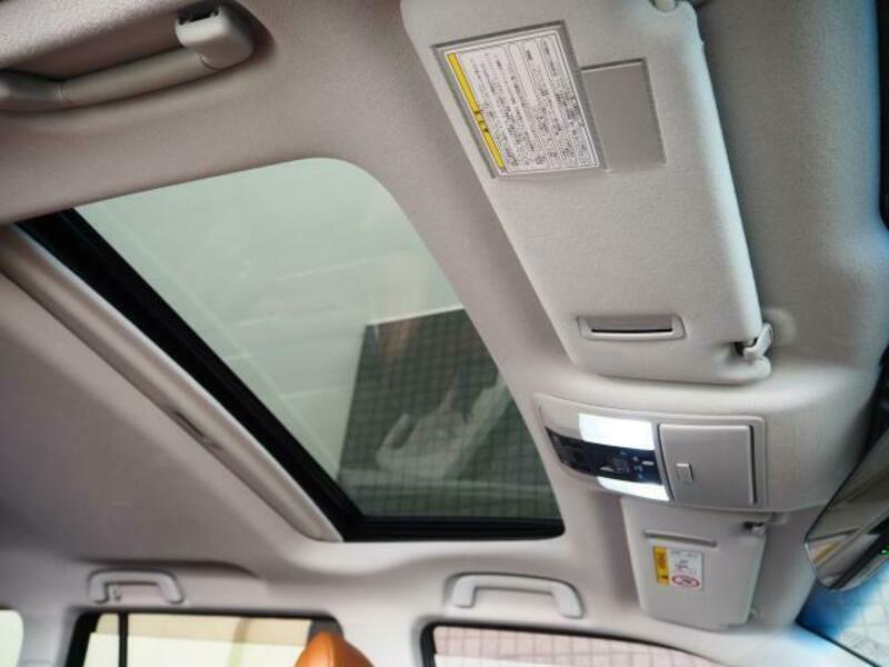 LAND CRUISER PRADO-16