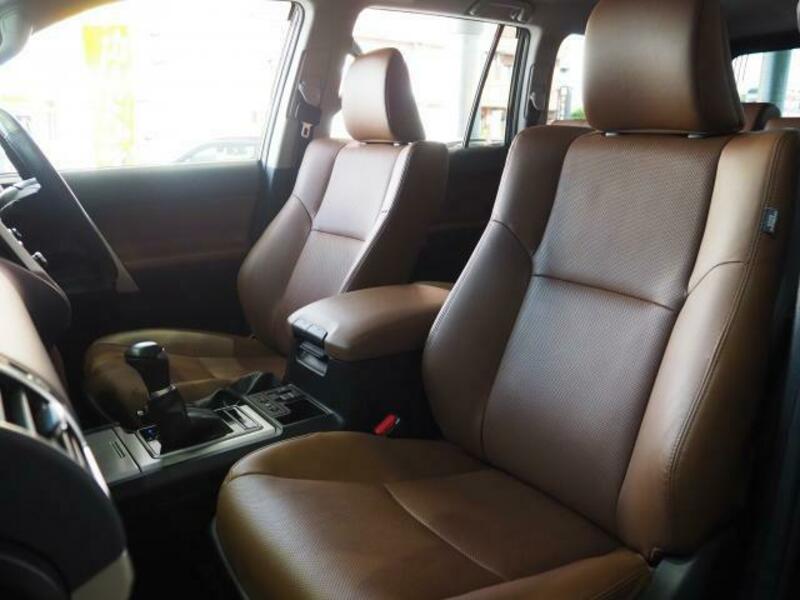 LAND CRUISER PRADO-17