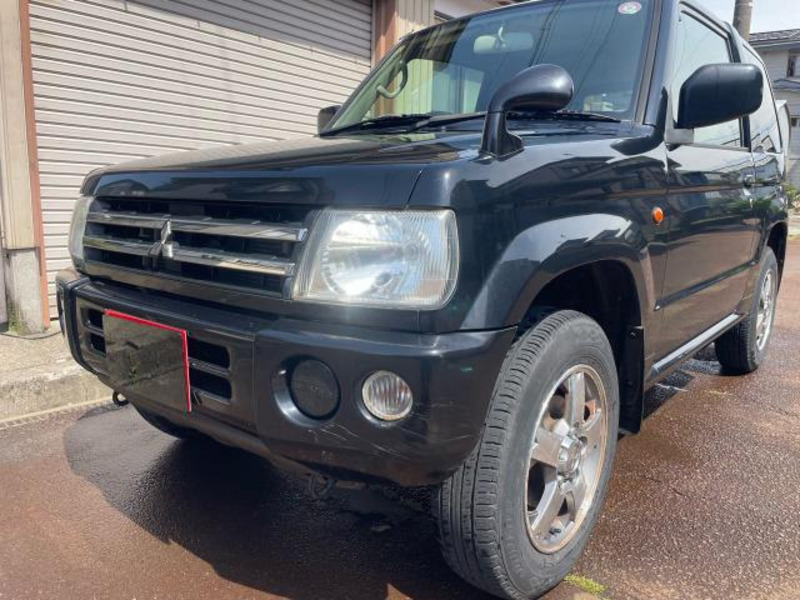 MITSUBISHI PAJERO MINI