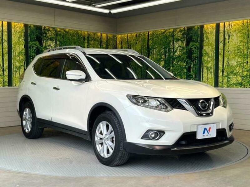X-TRAIL