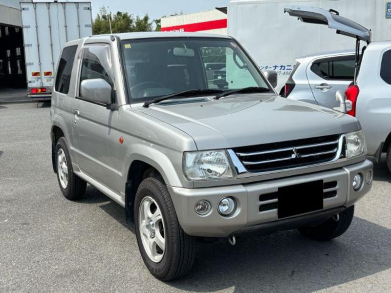 PAJERO MINI