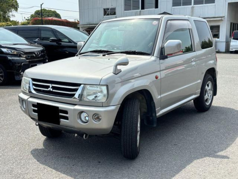 MITSUBISHI PAJERO MINI