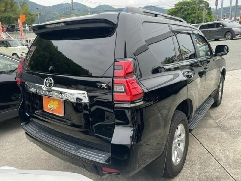 LAND CRUISER PRADO-2