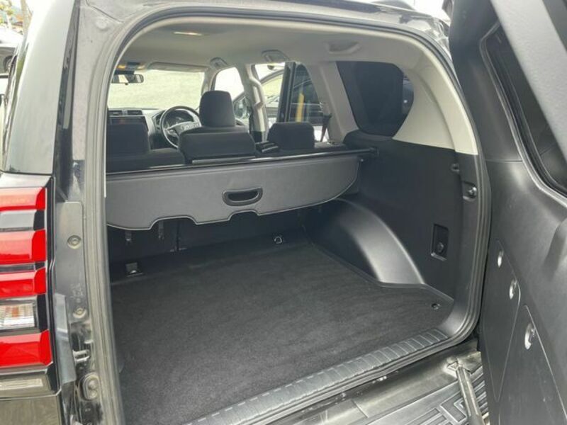 LAND CRUISER PRADO-7