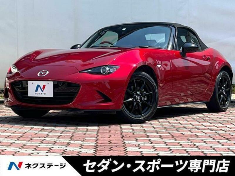 ROADSTER-0