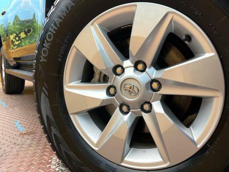 LAND CRUISER PRADO
