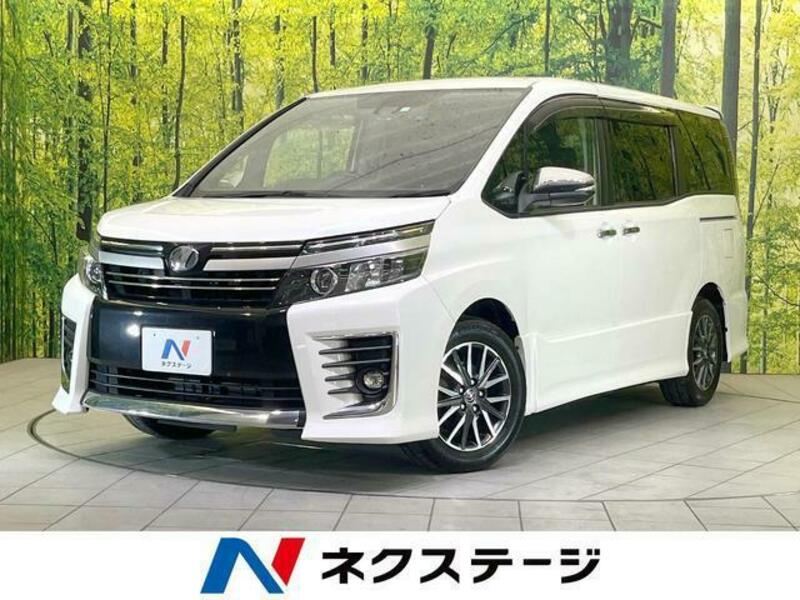 TOYOTA　VOXY