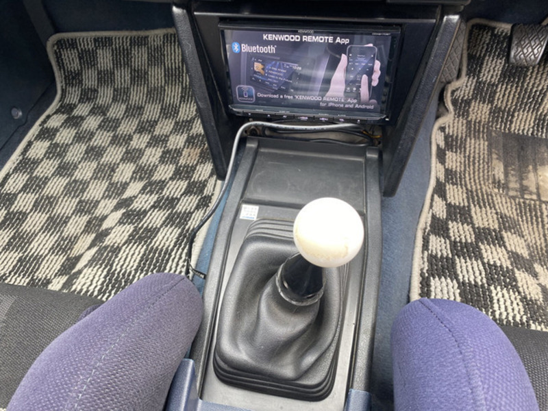COROLLA LEVIN