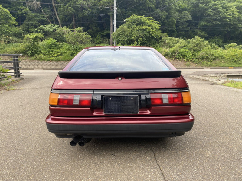 COROLLA LEVIN