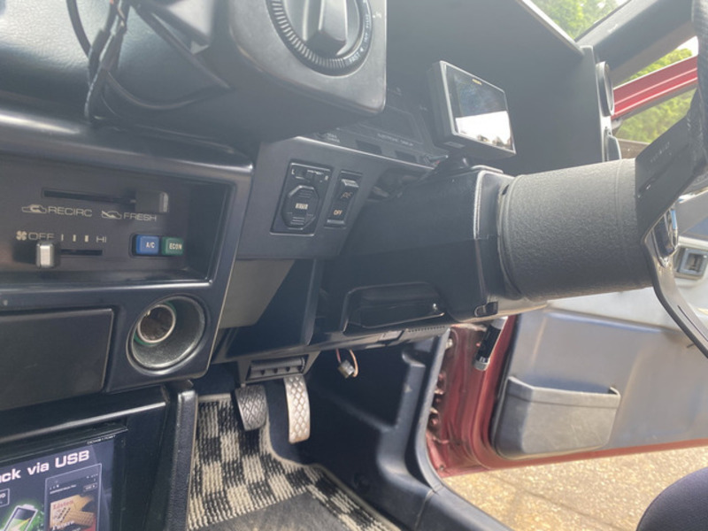 COROLLA LEVIN