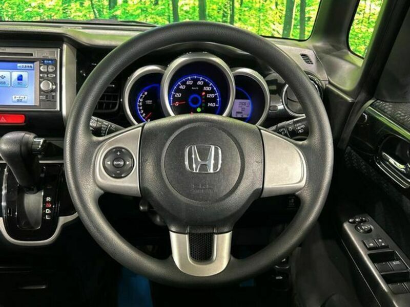 N BOX CUSTOM-10