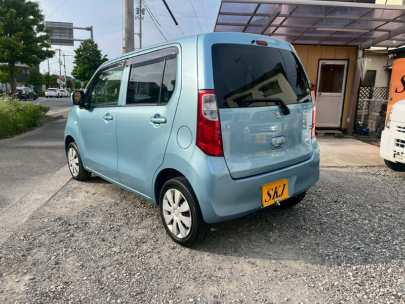 WAGON R-11