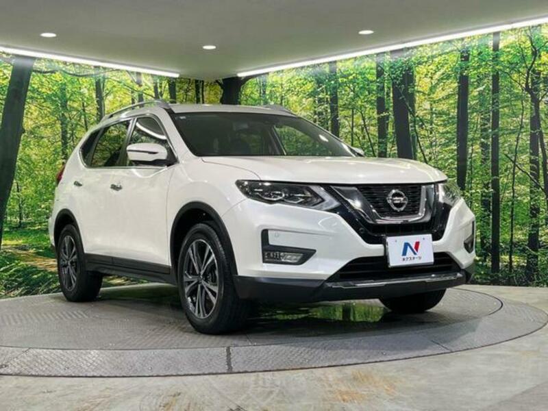 X-TRAIL