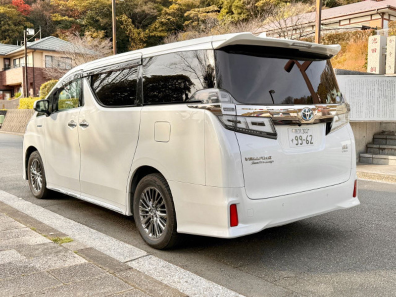 VELLFIRE-4