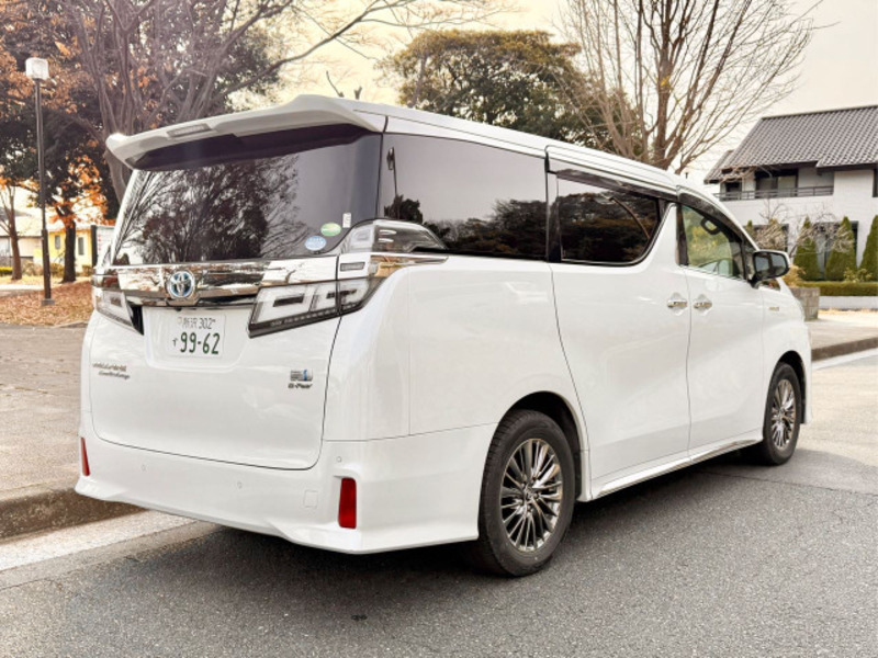 VELLFIRE-6