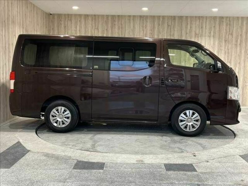 NV350 CARAVAN