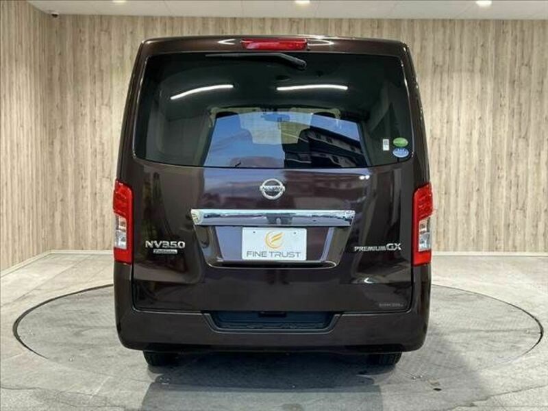 NV350 CARAVAN