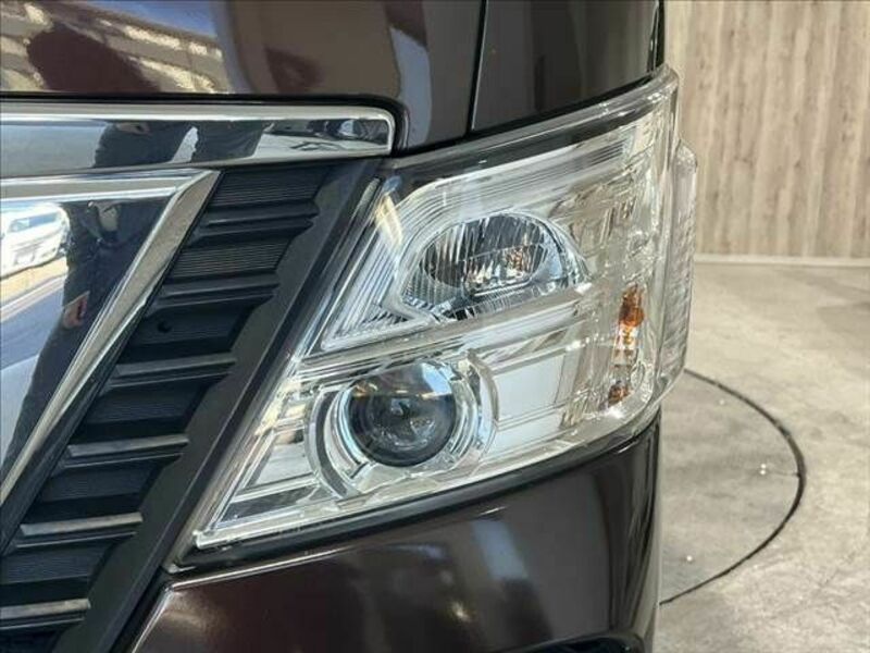 NV350 CARAVAN