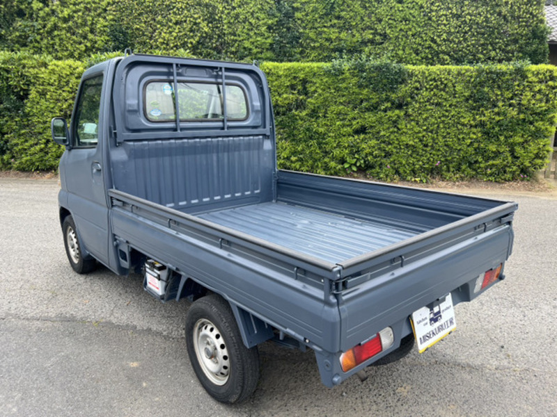MINICAB TRUCK