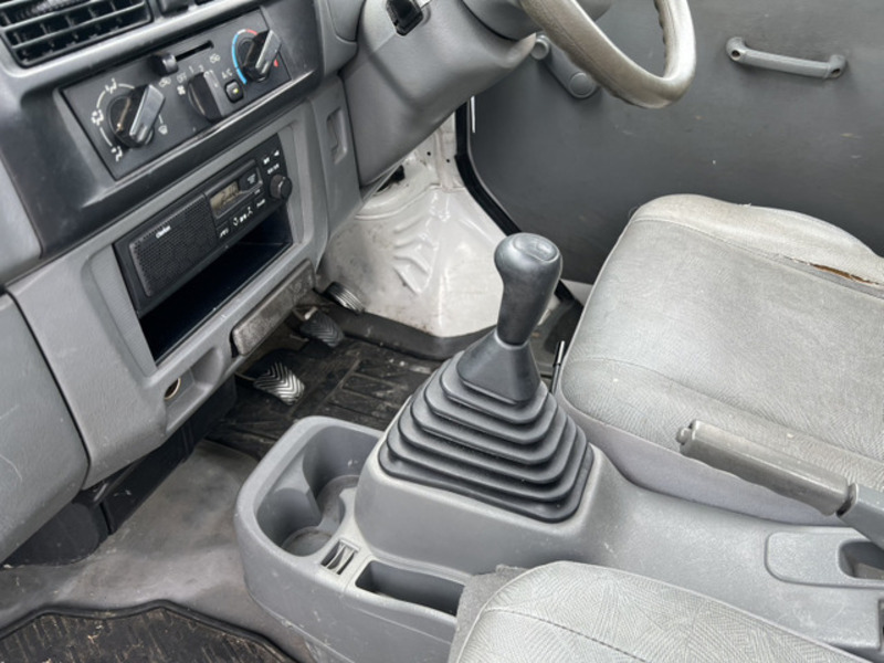MINICAB TRUCK