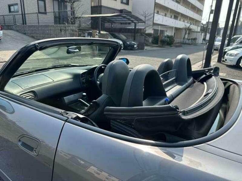 S2000