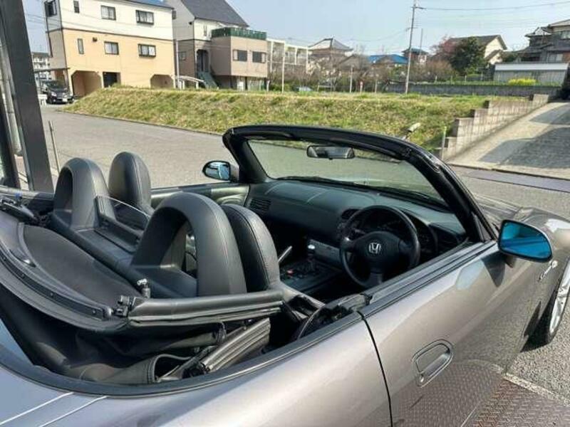 S2000