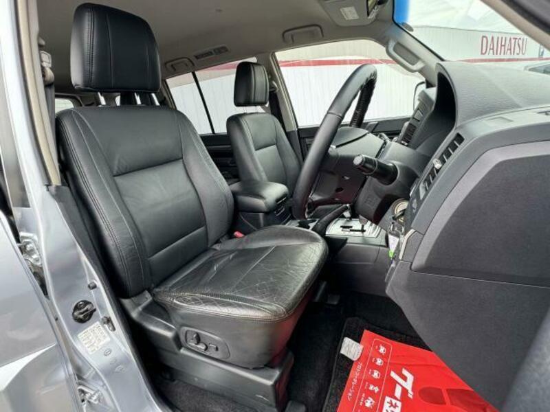 PAJERO