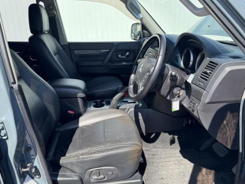 PAJERO