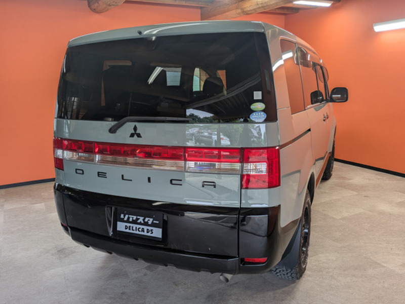 DELICA D5