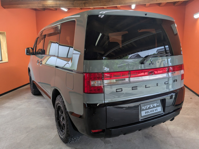 DELICA D5