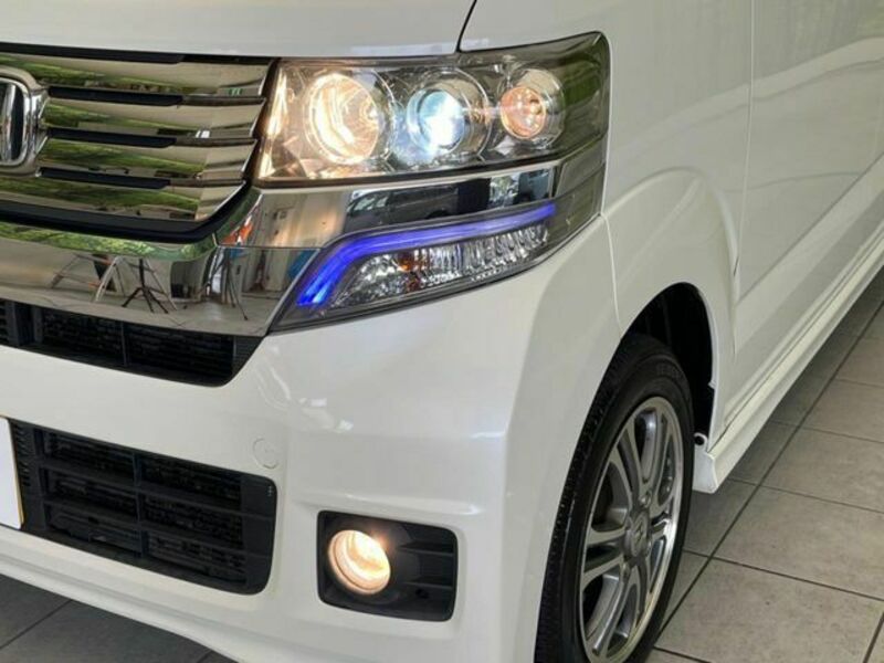 N BOX CUSTOM-11