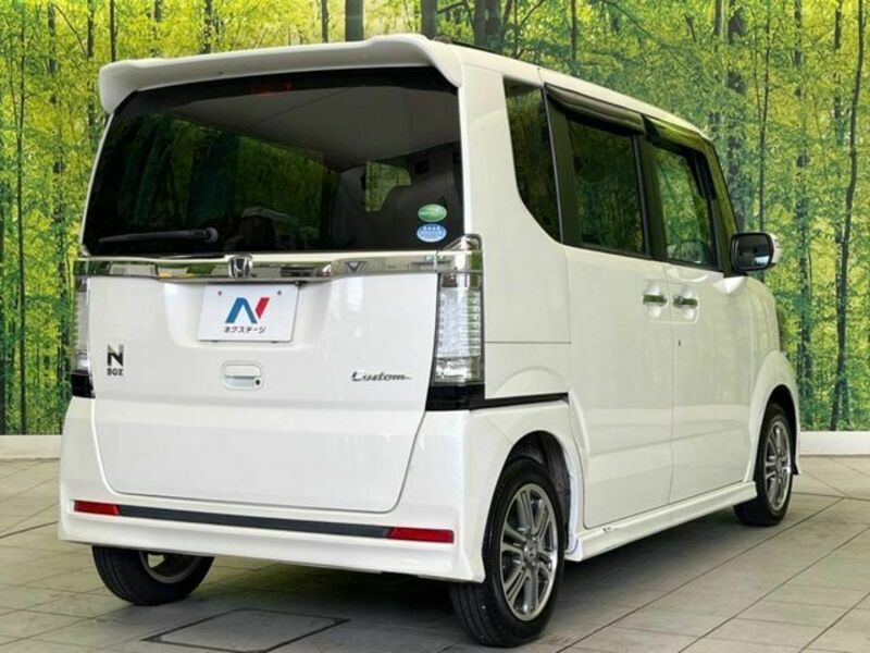 N BOX CUSTOM-16