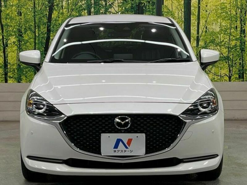 MAZDA2
