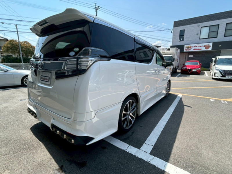 VELLFIRE