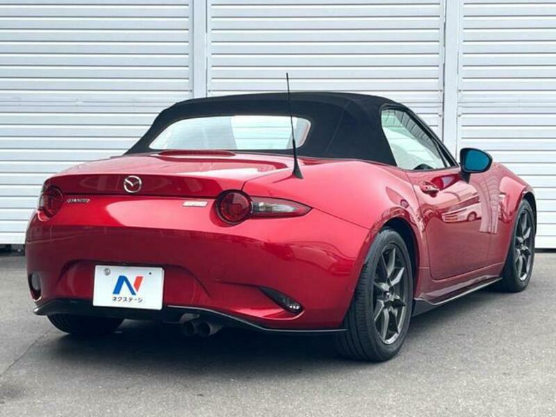 ROADSTER