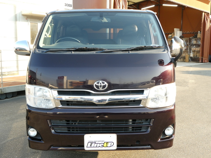 HIACE VAN